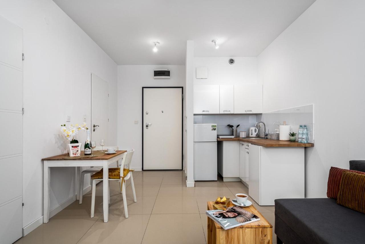 Apartament Kasprzaka Bliska Wola Varsovia Exterior foto